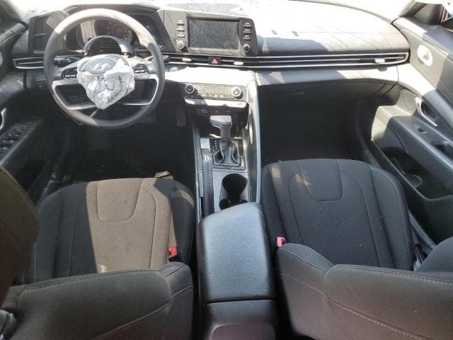2022 HYUNDAI ELANTRA SEL 8