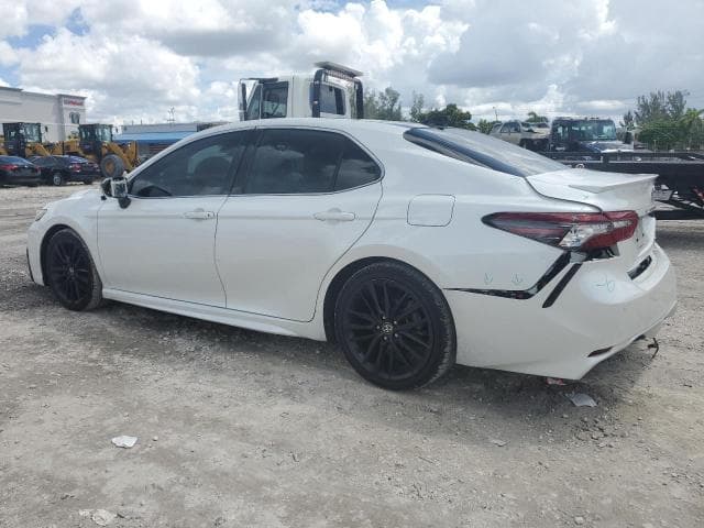 2022 TOYOTA CAMRY XSE 2