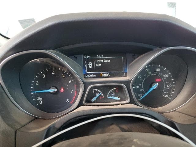 2017 FORD FOCUS SE 9