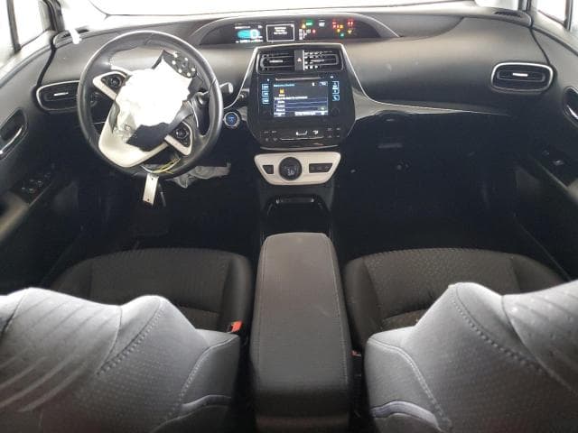 2018 TOYOTA PRIUS PRIME 8