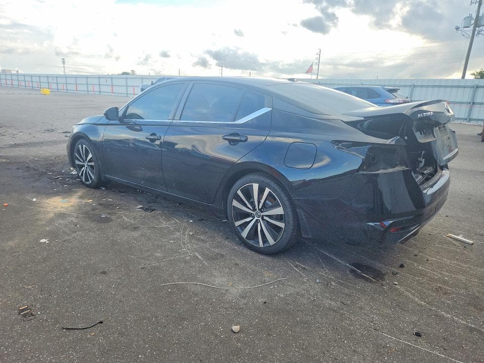 2020 NISSAN ALTIMA SR 2