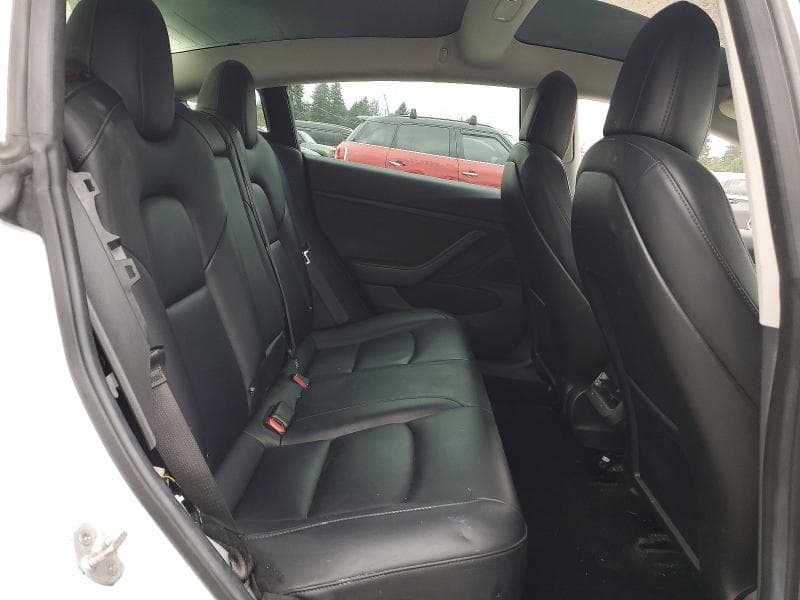 2018 TESLA MODEL 3 10