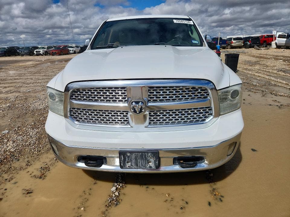 2018 RAM 1500 LARAMIE 5