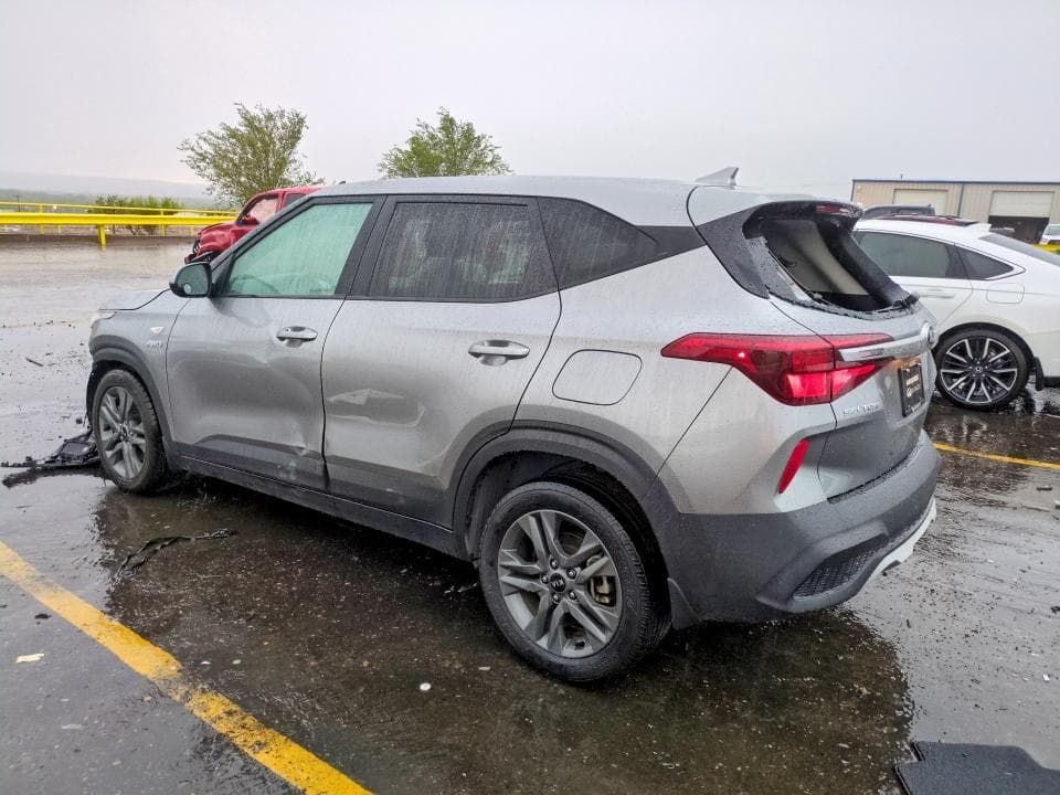 2021 KIA SELTOS LX 2