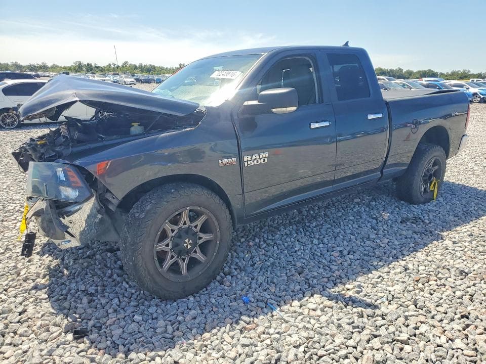 2017 RAM 1500 SLT - 1