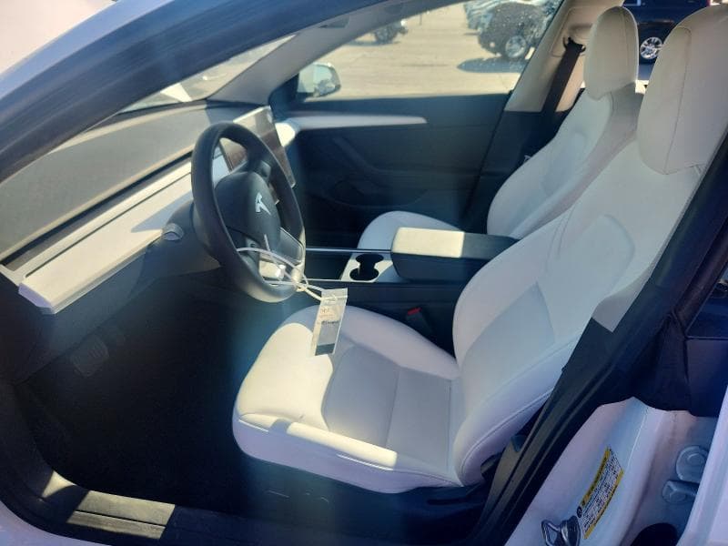 2023 TESLA MODEL 3 7
