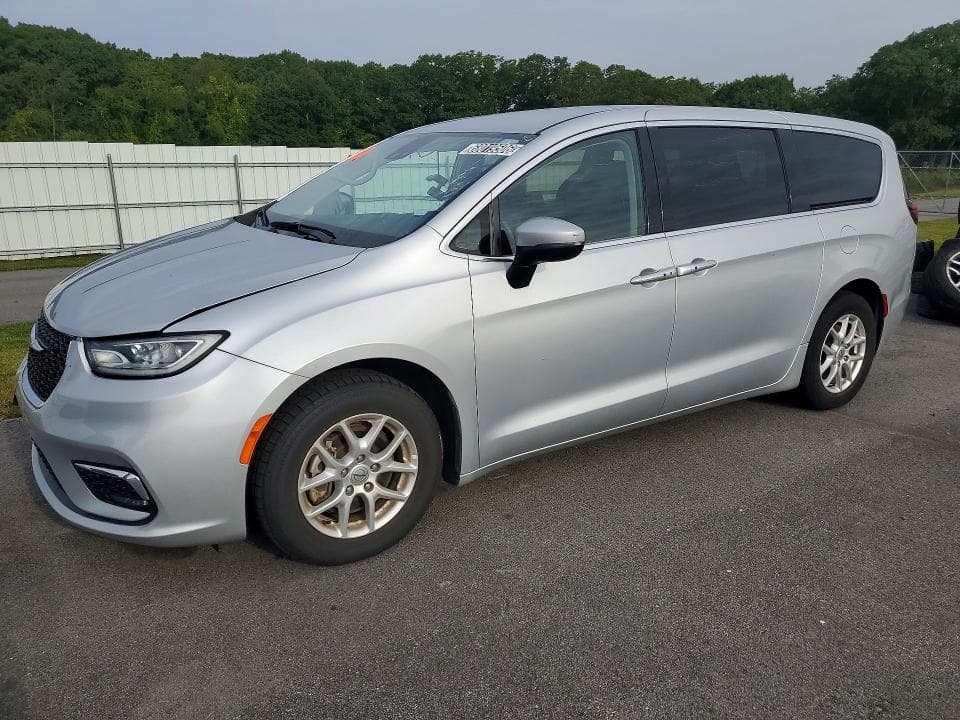 2023 CHRYSLER PACIFICA TOURING L - 1