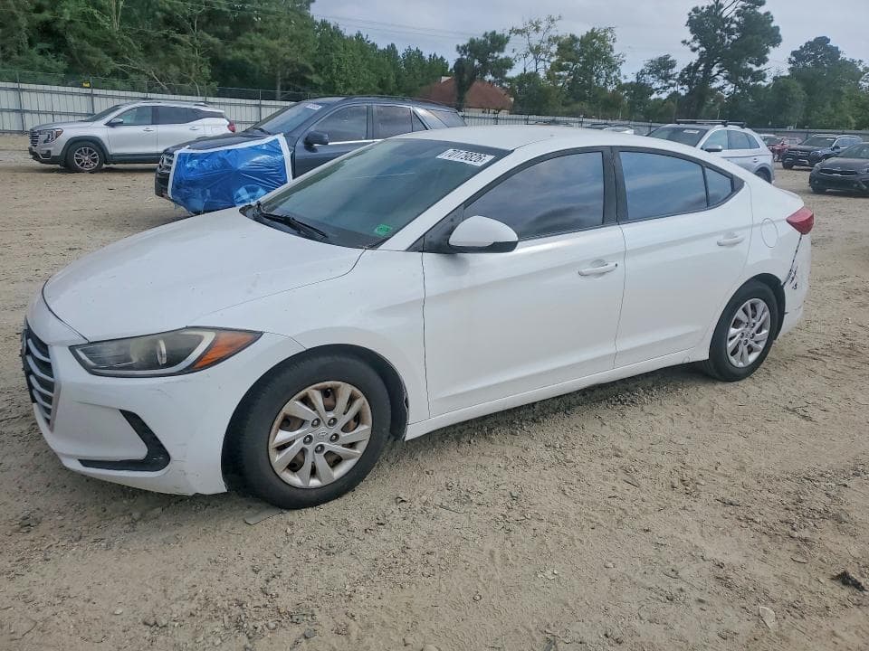 2017 HYUNDAI ELANTRA SE