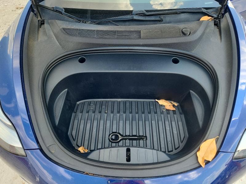 2020 TESLA MODEL 3 11
