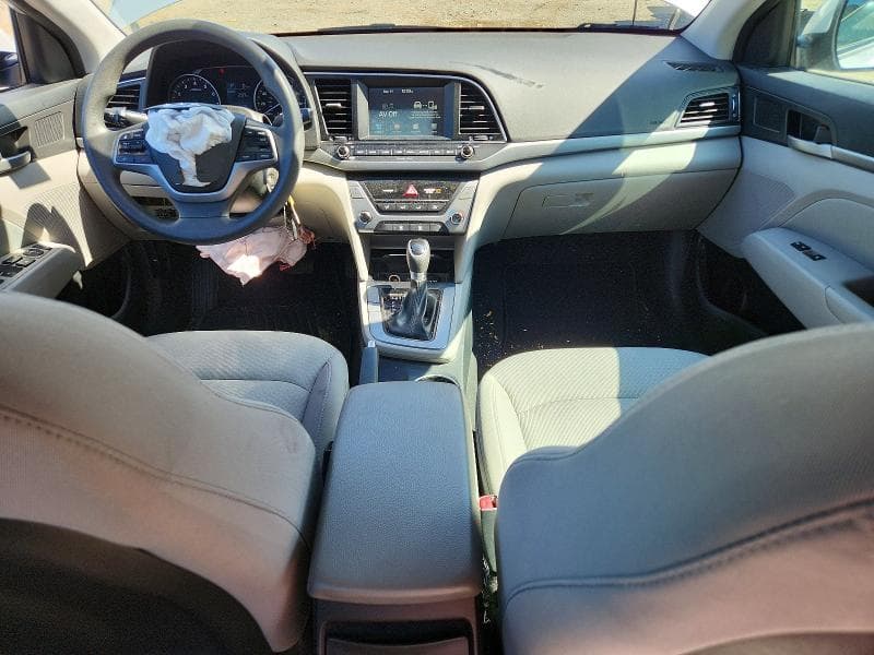 2017 HYUNDAI ELANTRA SE 8