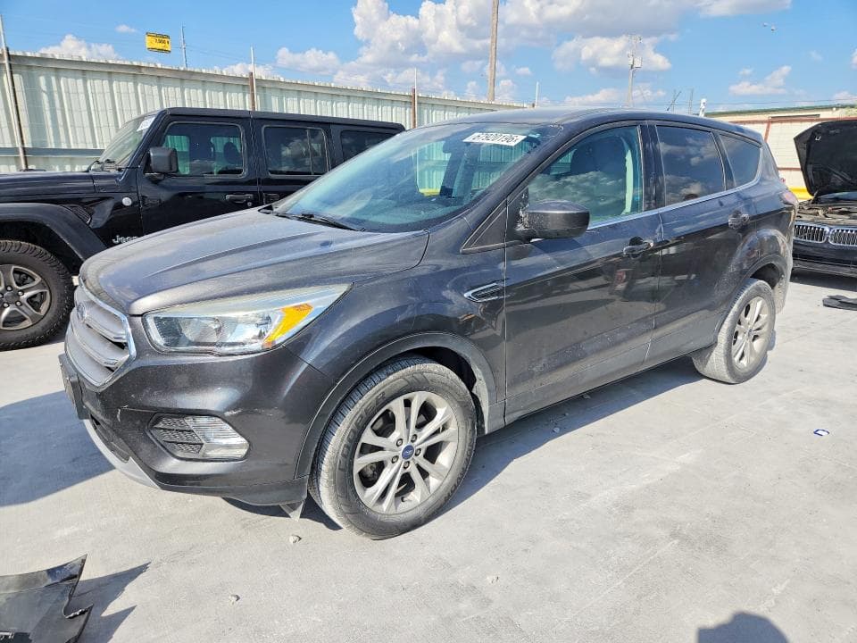 2017 FORD ESCAPE SE - 1