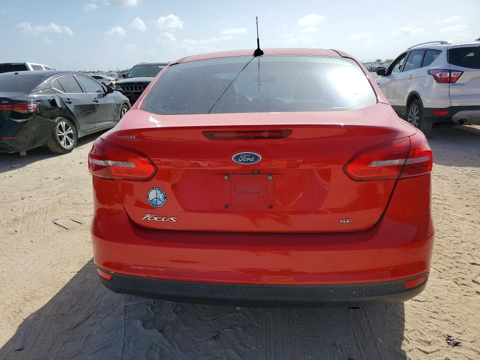 2017 FORD FOCUS SE 6