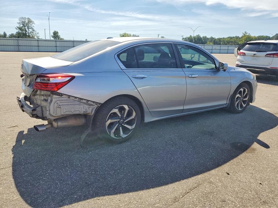 2017 HONDA ACCORD EX 3
