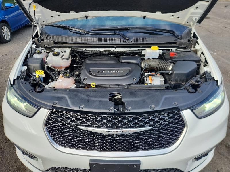 2023 CHRYSLER PACIFICA HYBRID PINNACLE 12