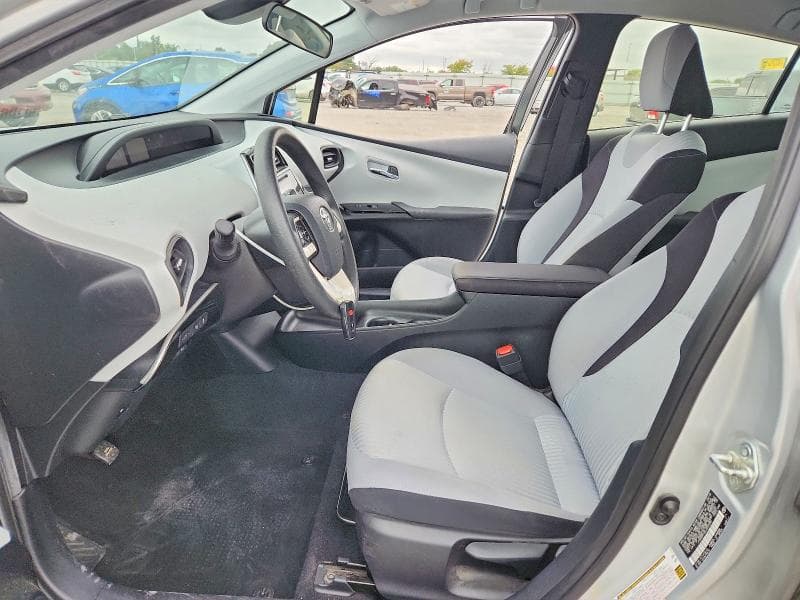 2018 TOYOTA PRIUS TWO 7