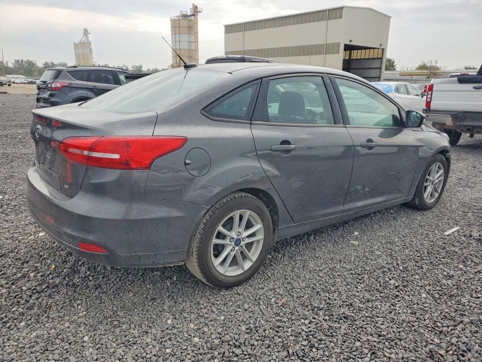 2018 FORD FOCUS SE 3