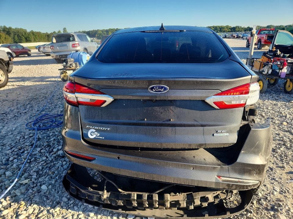 2020 FORD FUSION SE 6