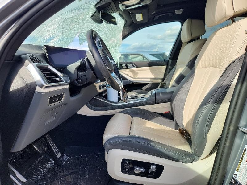2025 BMW X7 M60I 7