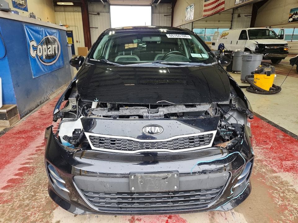 2017 KIA RIO 5-DOOR EX 5