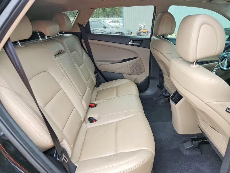 2018 HYUNDAI TUCSON LIMITED 11