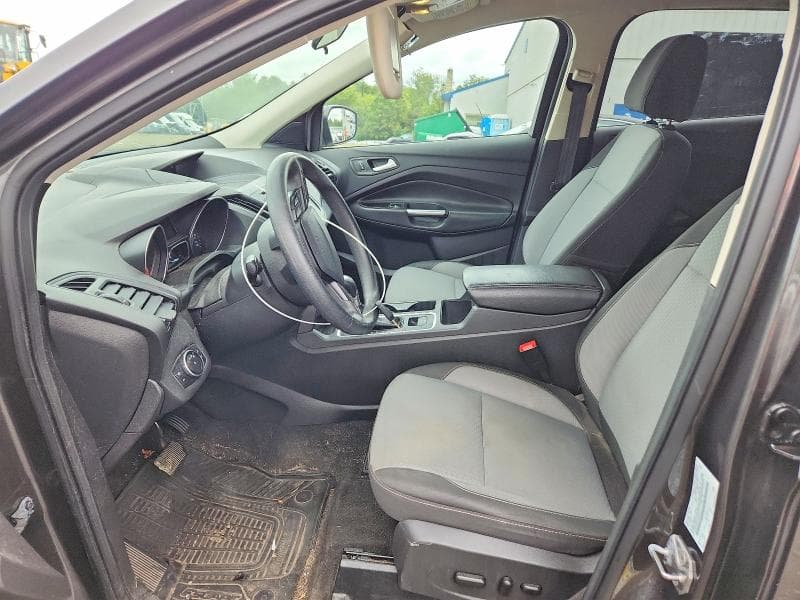 2017 FORD ESCAPE SE 7