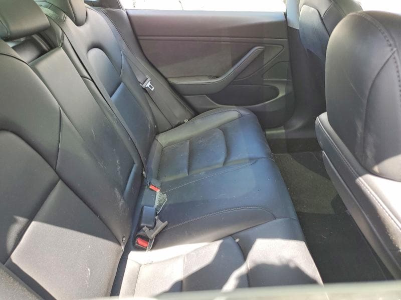 2018 TESLA MODEL 3 10