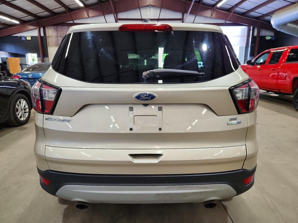 2017 FORD ESCAPE SE 6