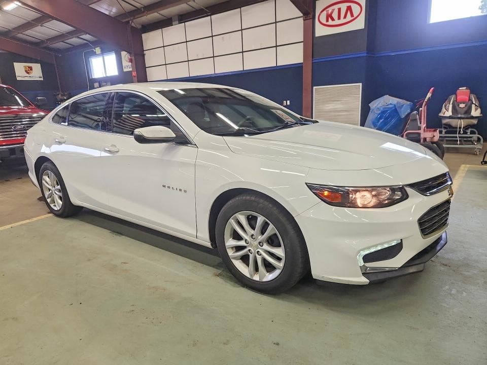 2017 CHEVROLET MALIBU LT 4