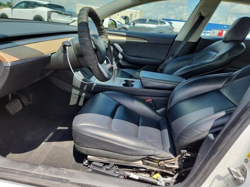 2022 TESLA MODEL 3 7