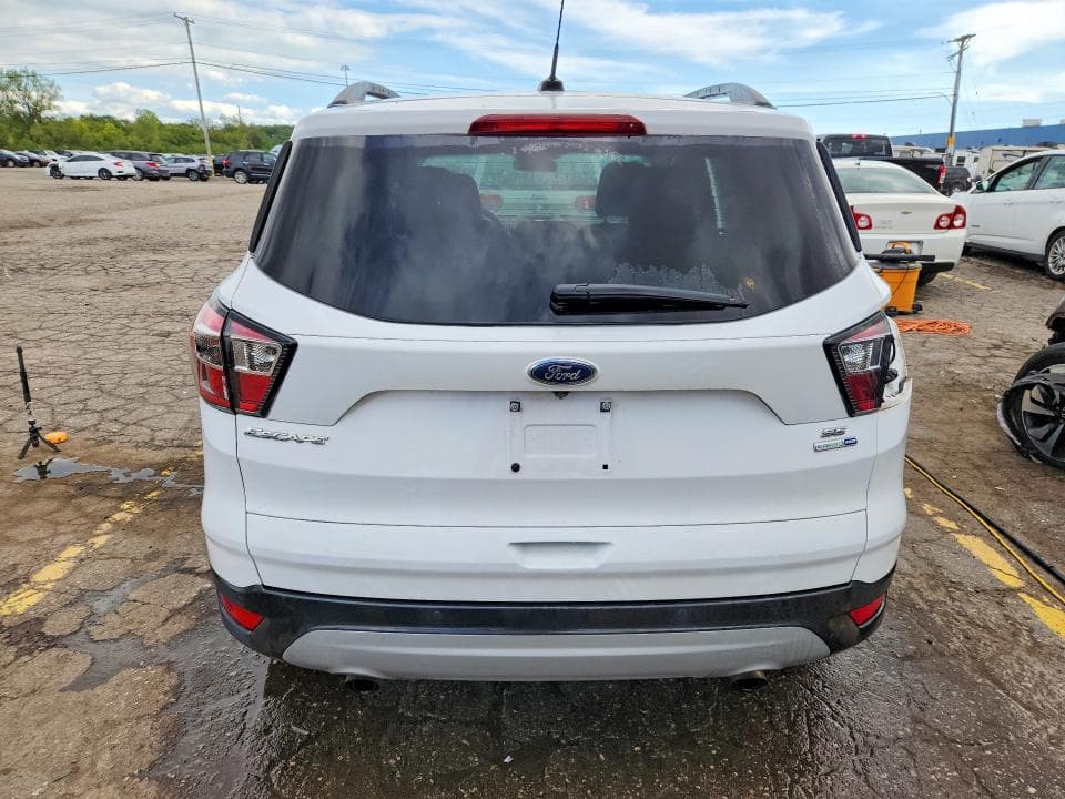 2017 FORD ESCAPE SE 6