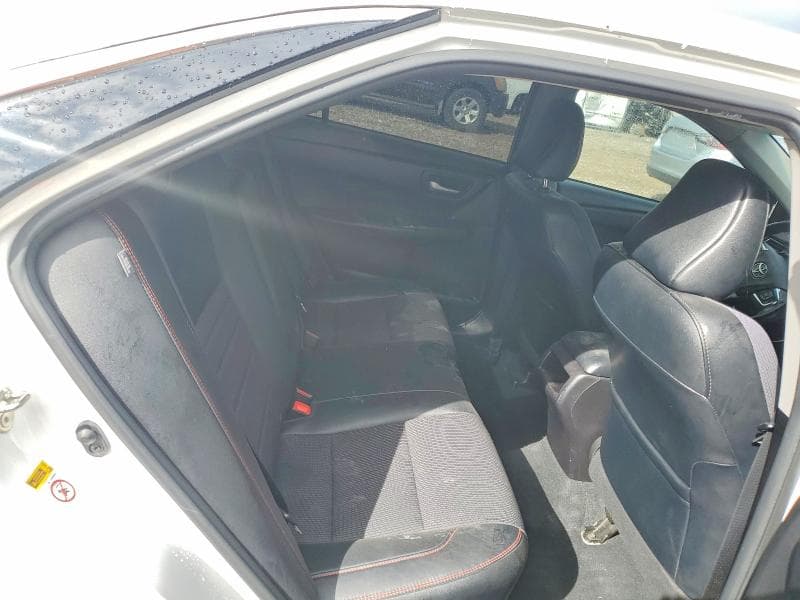 2017 TOYOTA CAMRY SE 10