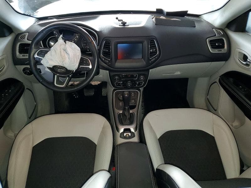 2017 JEEP COMPASS LATITUDE 8