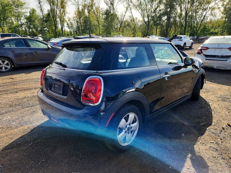 2019 MINI COOPER 3