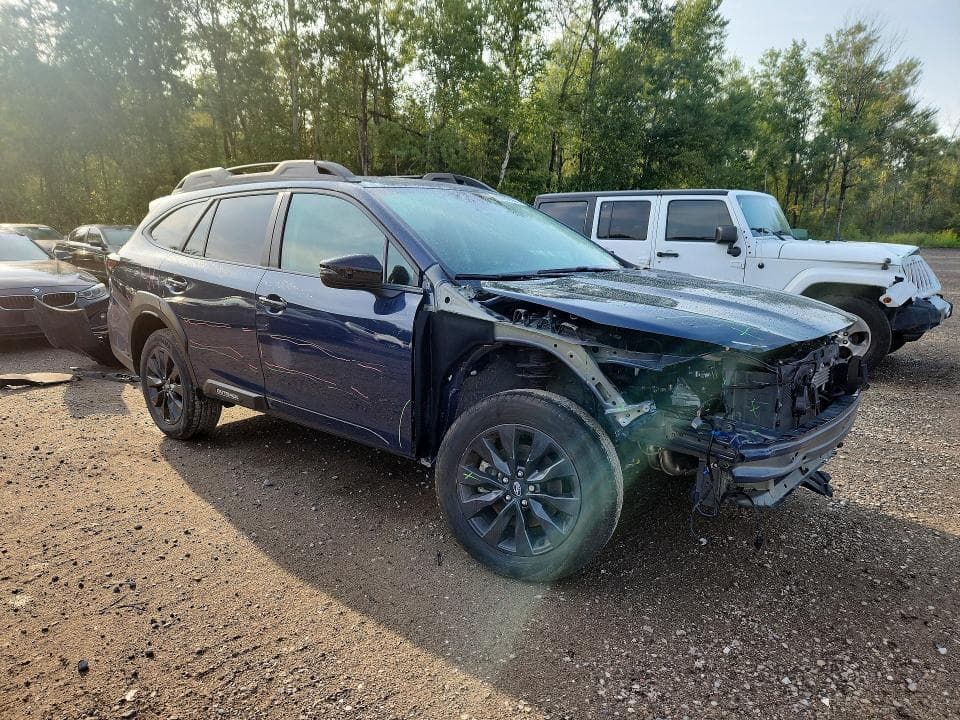 2025 SUBARU OUTBACK ONYX EDITION 4