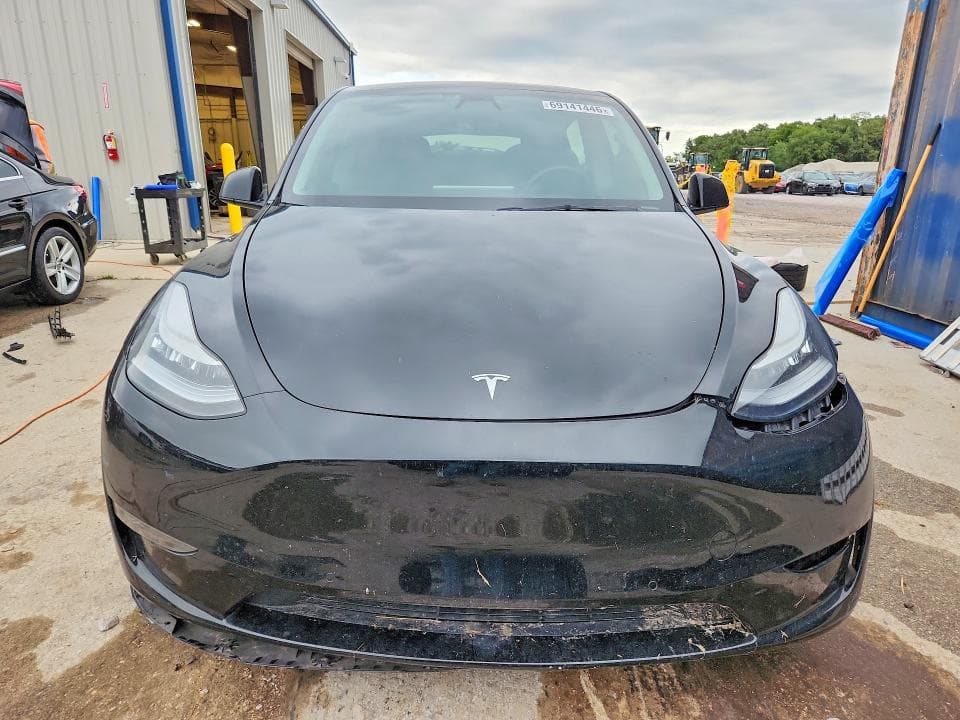 2022 TESLA MODEL Y 5