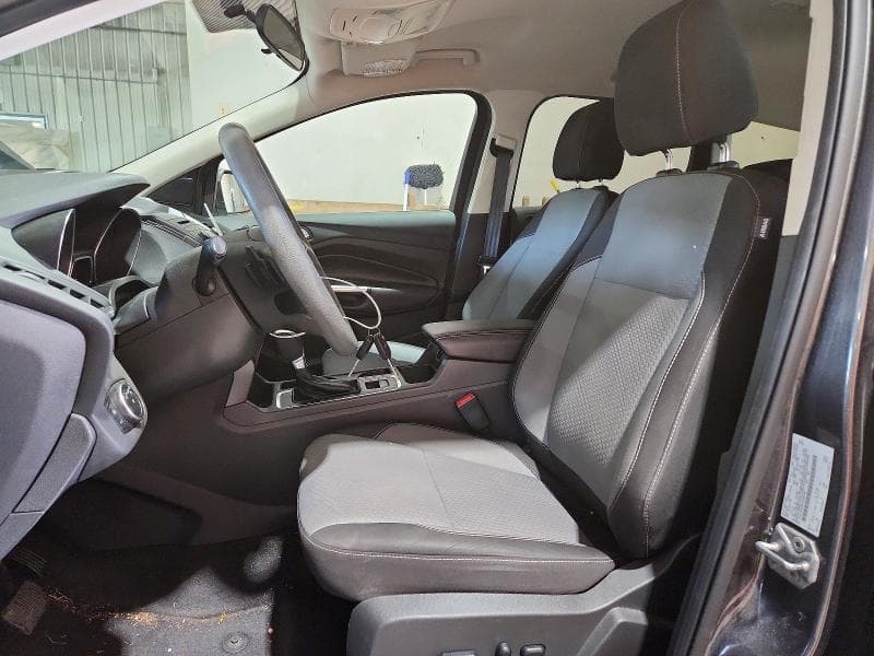 2017 FORD ESCAPE SE 7