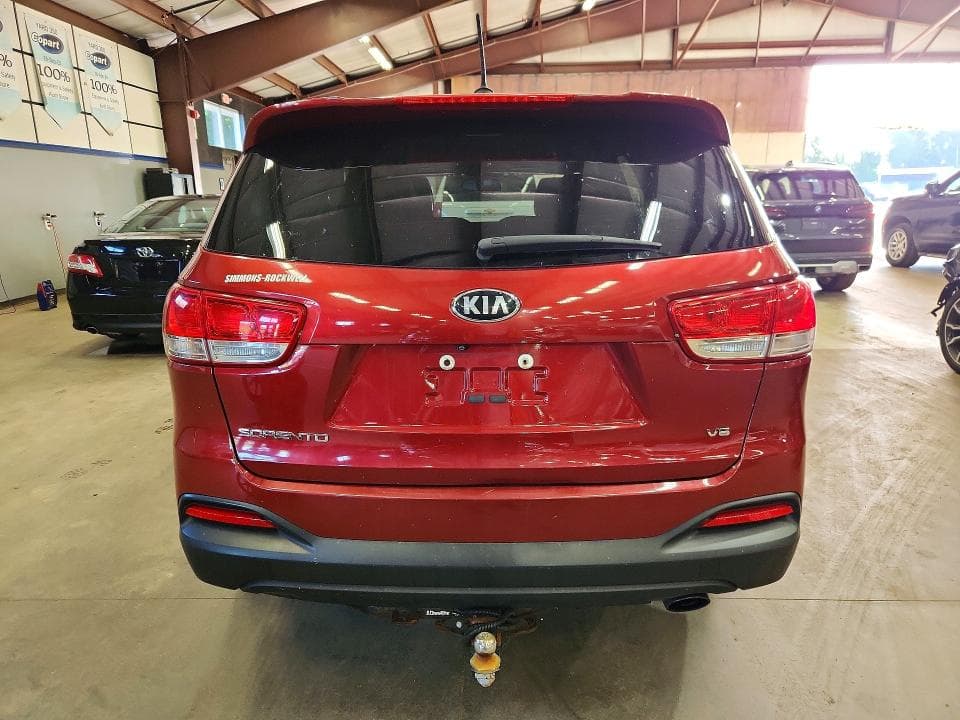 2017 KIA SORENTO LX V6 6