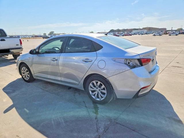 2022 HYUNDAI ACCENT SE 2