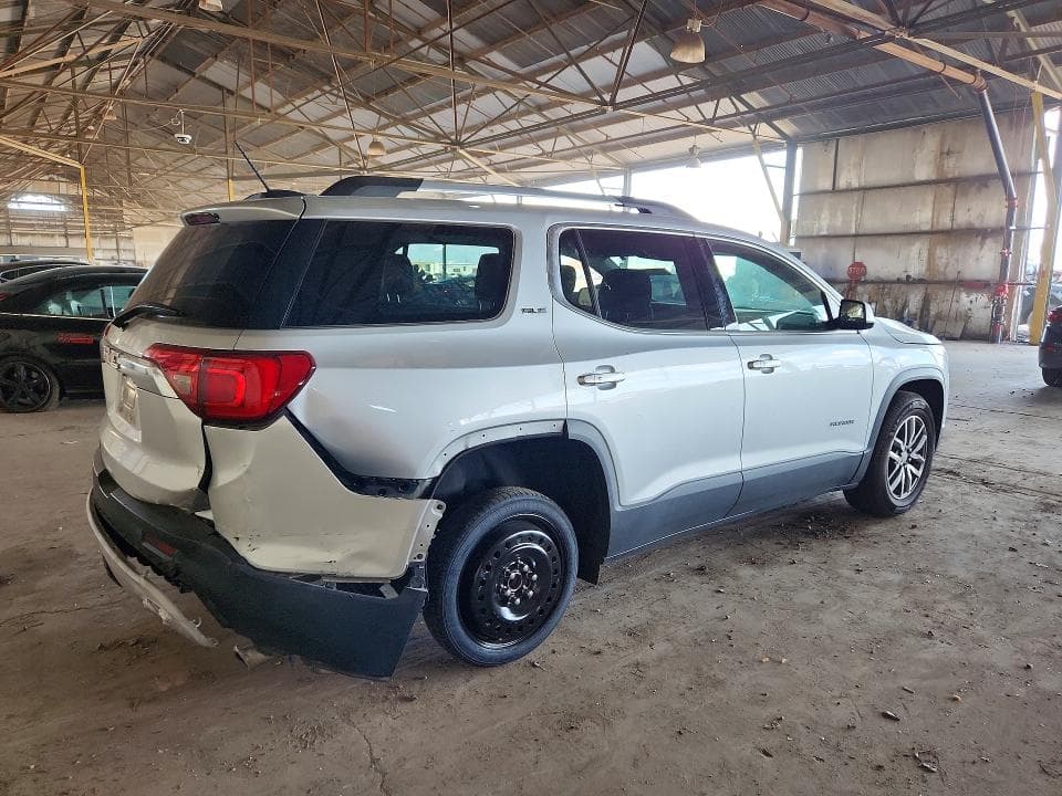 2017 GMC ACADIA SLE 3