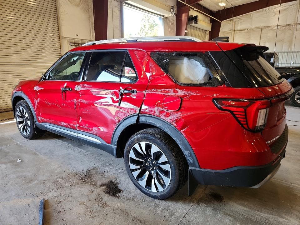 2026 FORD EXPLORER PLATINUM 2