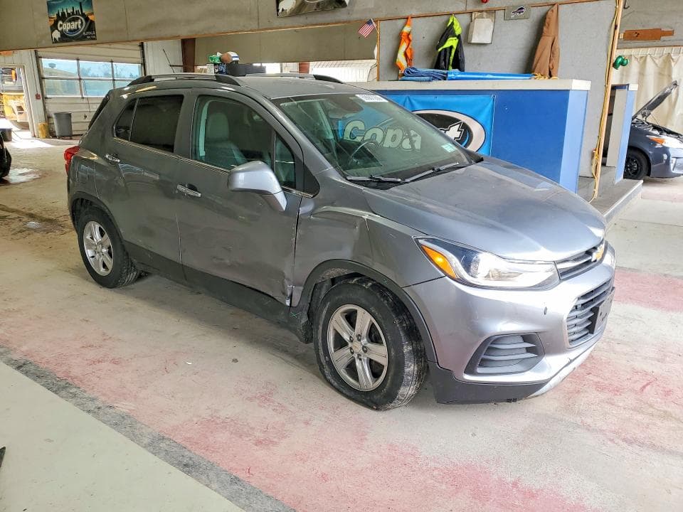 2019 CHEVROLET TRAX 1LT 4