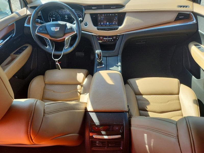 2017 CADILLAC XT5 PLATINUM 8