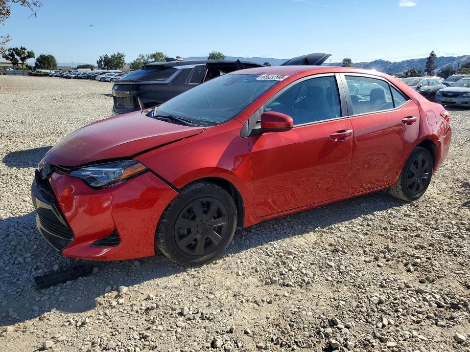 2018 TOYOTA COROLLA LE - 1