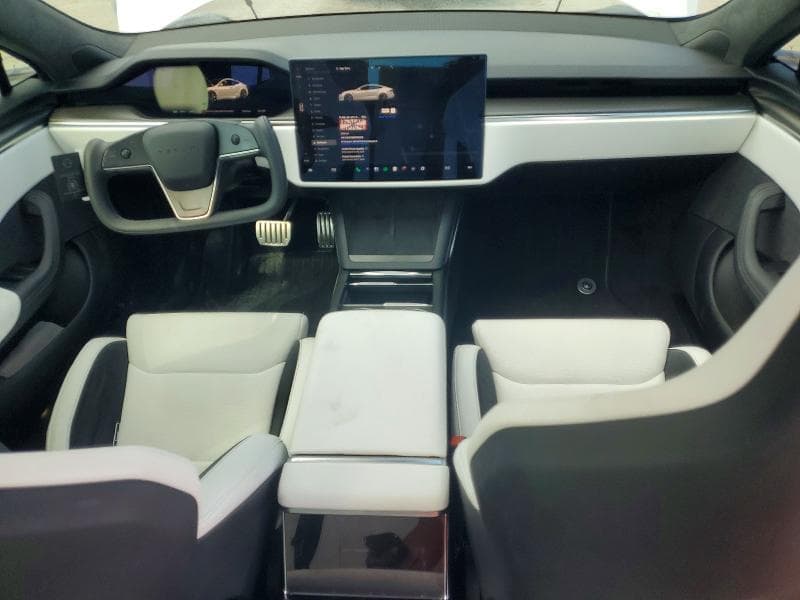 2025 TESLA MODEL S 8