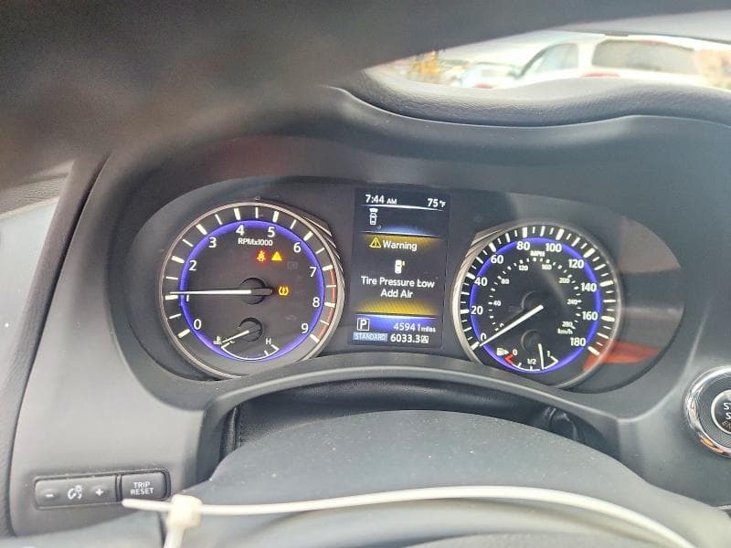 2019 INFINITI Q60 3.0T LUXE 9
