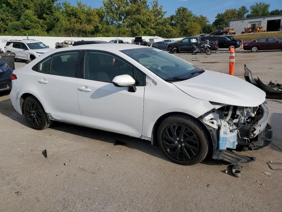 2023 TOYOTA COROLLA LE 4