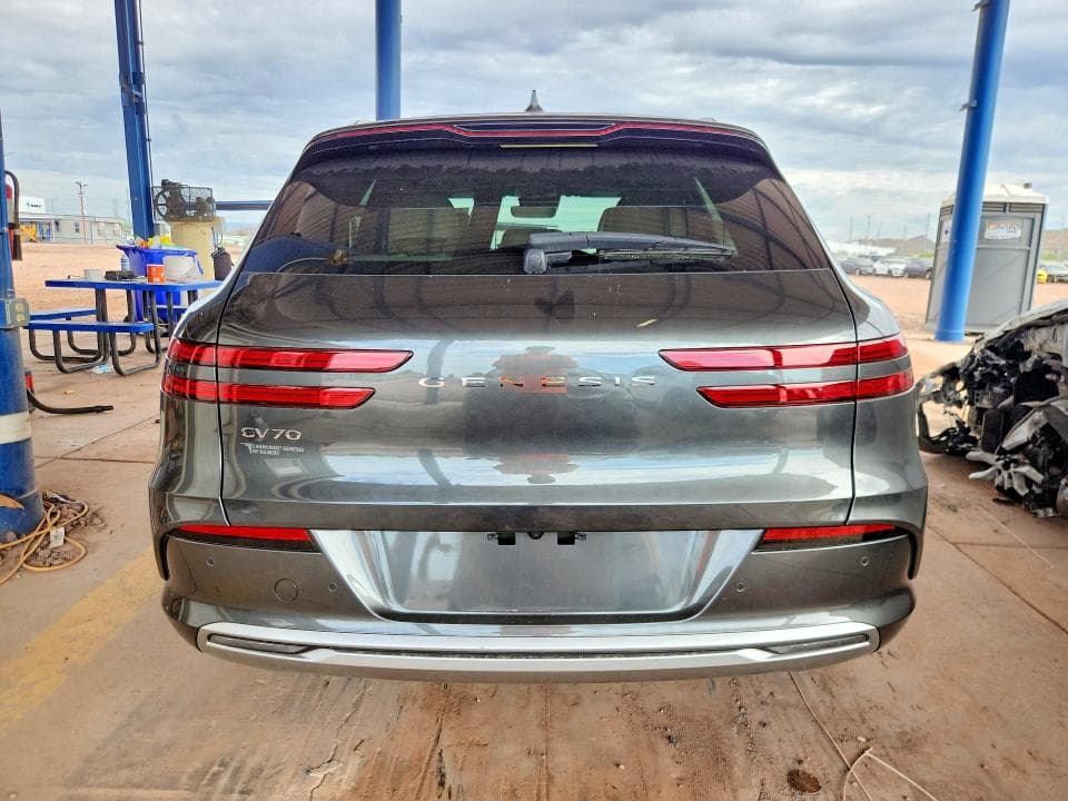 2023 GENESIS ELECTRIFIED GV70 BASE 6