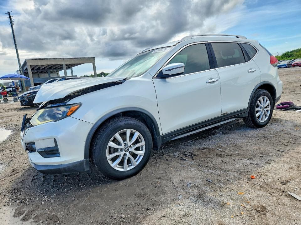 2017 NISSAN ROGUE SV - 1