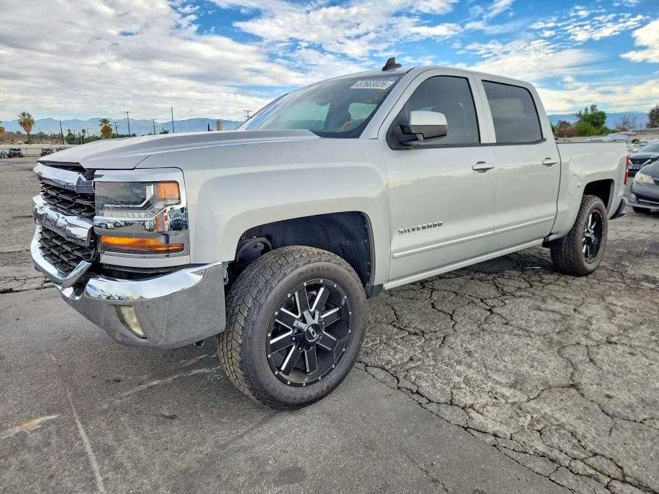 2017 CHEVROLET SILVERADO C1500 LT - 1