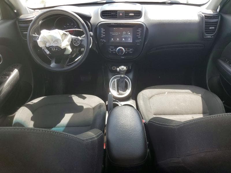 2019 KIA SOUL + 8